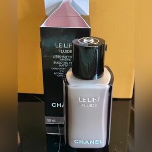 Chanel Le Lift Fluide NWT SAME DAY SHIPPING